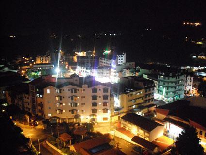 Lacy'S Crown Imperial Court Apartment Cameron Highlands Exterior foto